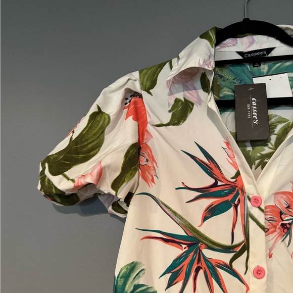 Elegant Floral High-Low Dress with Belt - Picture 5 of 8